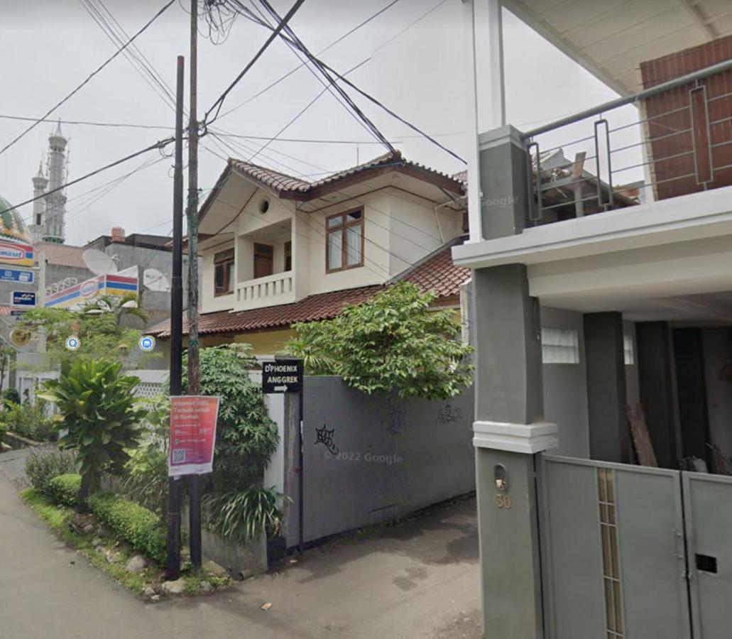 Oyo 91341 D'Phoenix Anggrek Syariah Residence Джакарта Экстерьер фото