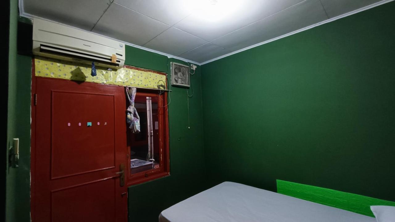 Oyo 91341 D'Phoenix Anggrek Syariah Residence Джакарта Экстерьер фото